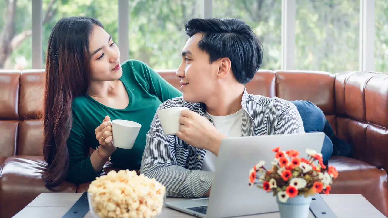 Saat Kisah Cinta Kita Saling Berkesan