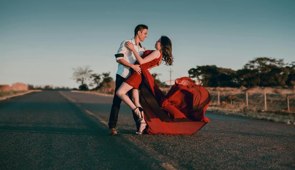 Bahasa Cinta Tanpa Kata